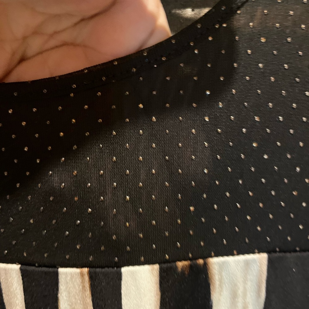 WOMENS CHICO’S 2/L DETAIL TOP - Picture 6 of 8